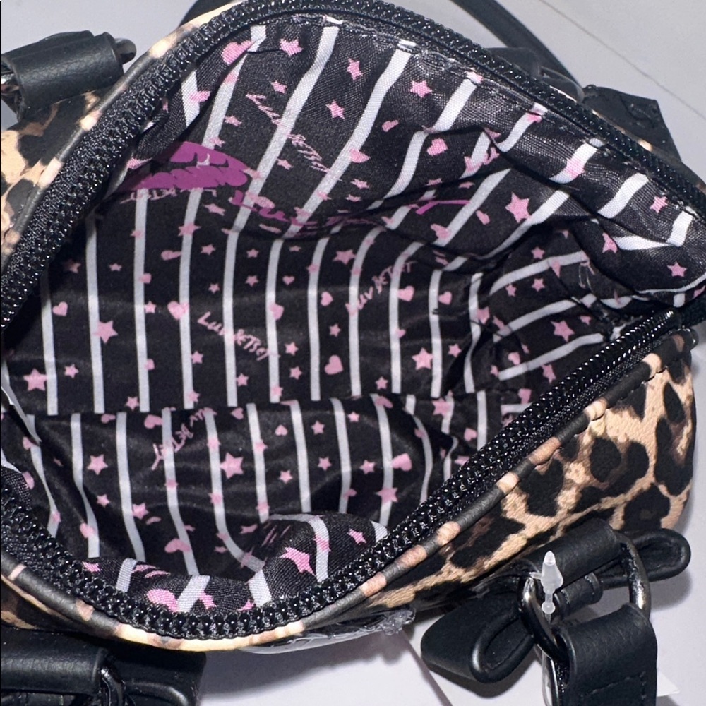NWTRare Luv Betsey Johnson Leopard Print Mini Barrel Bag CrossbodySatchelCheetah - Picture 11 of 16